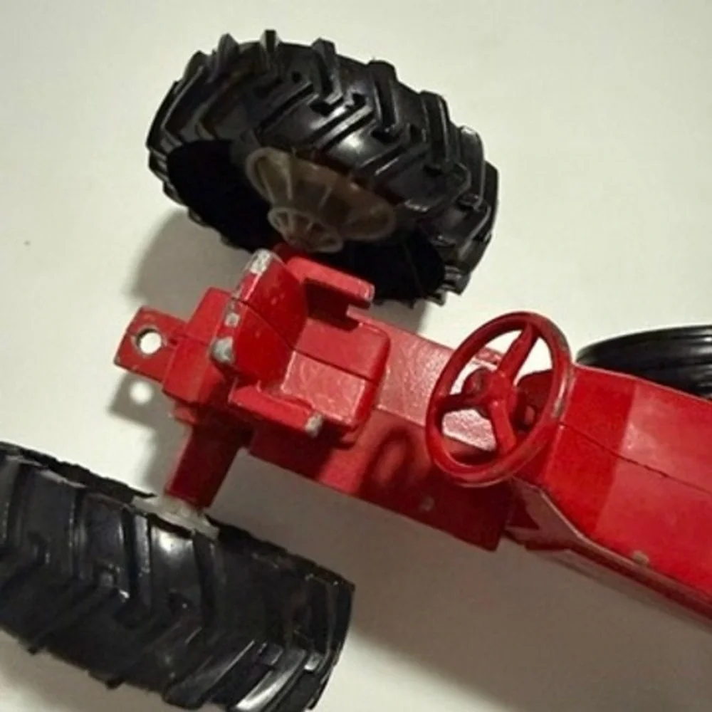 International Harvester Red Diecast Toy Tractor Vintage Farm Vehicle IH 2330 - Picture 7 of 12